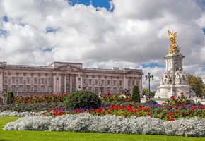 Royals and Rail: UK Train Journeys Fit for a King